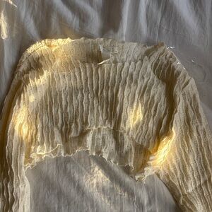 TILT Cream Crinkle Long-Sleeve Cropped Top